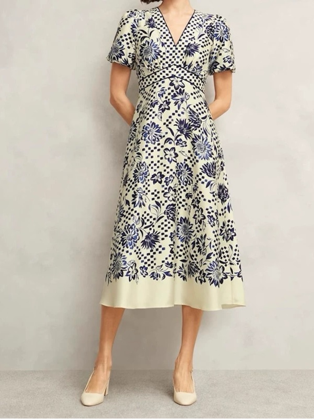 Hobbs Trelissick Dress Floral V-Neck, US2 4 6 8